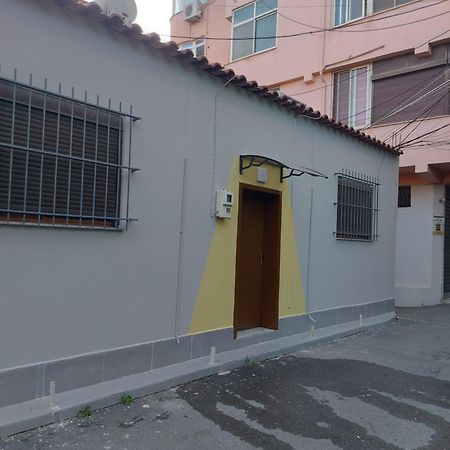 Center Cozy Nest Hotel Tirana Buitenkant foto